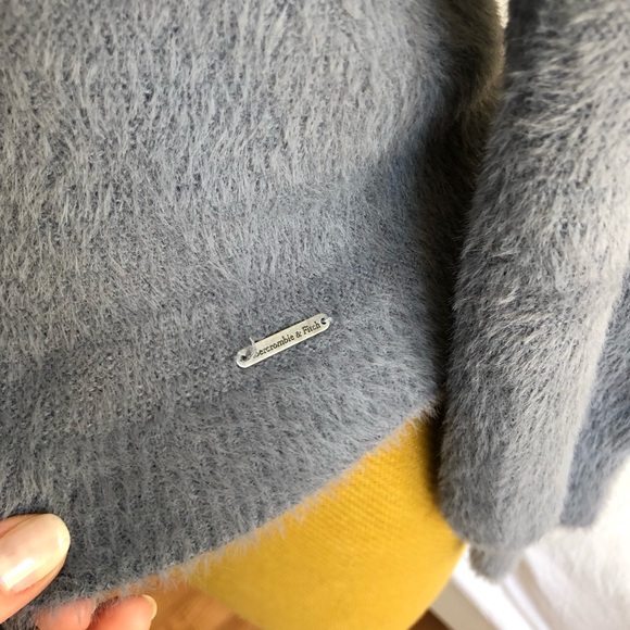Abercrombie and Fitch soft collection fuzzy blue pullover sweater - Picture 4 of 6